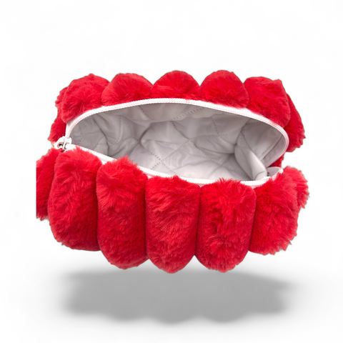 Toilettaske ''Strawberry'' Upcyclet model lille